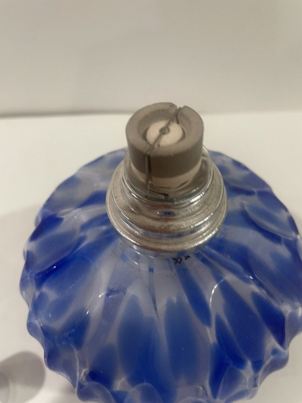 Art Glass Fragrance Diffuser Swirl Blue Decorative - Picture 7 of 16